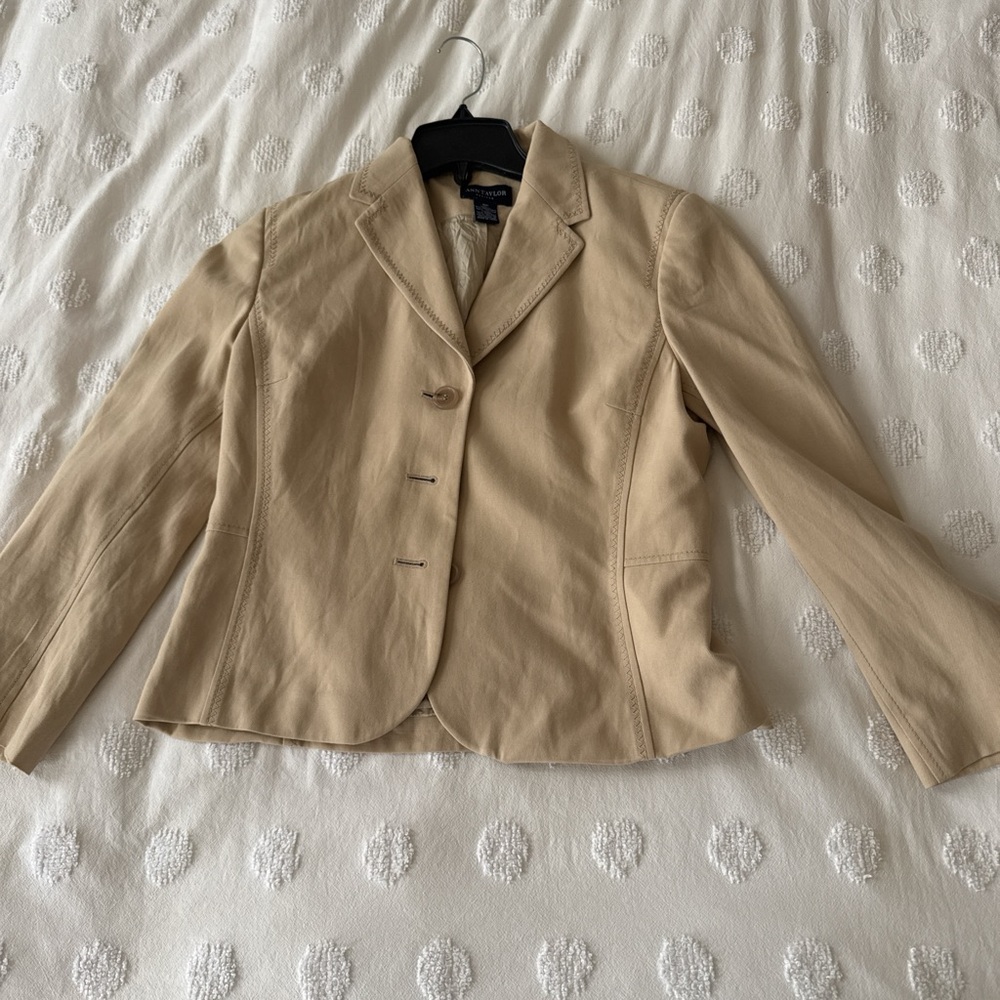 Ann Taylor Tan Tailored Blazer